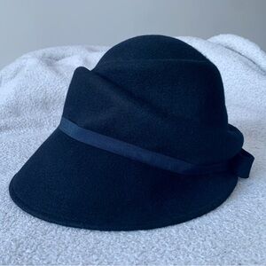 VINTAGE Italian wool hat